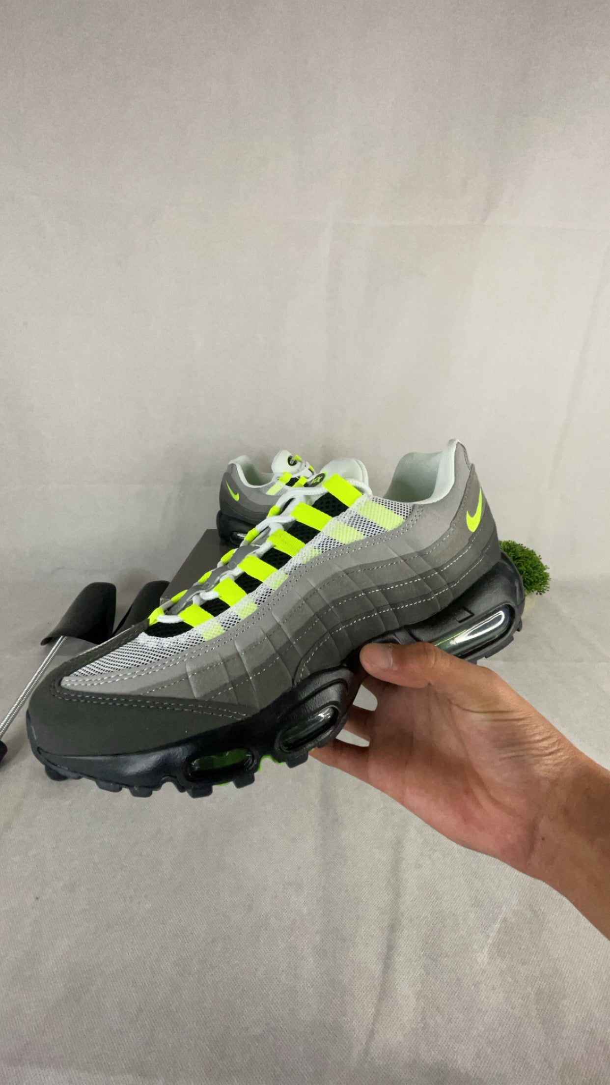 OG Neon|Air Max 95’s