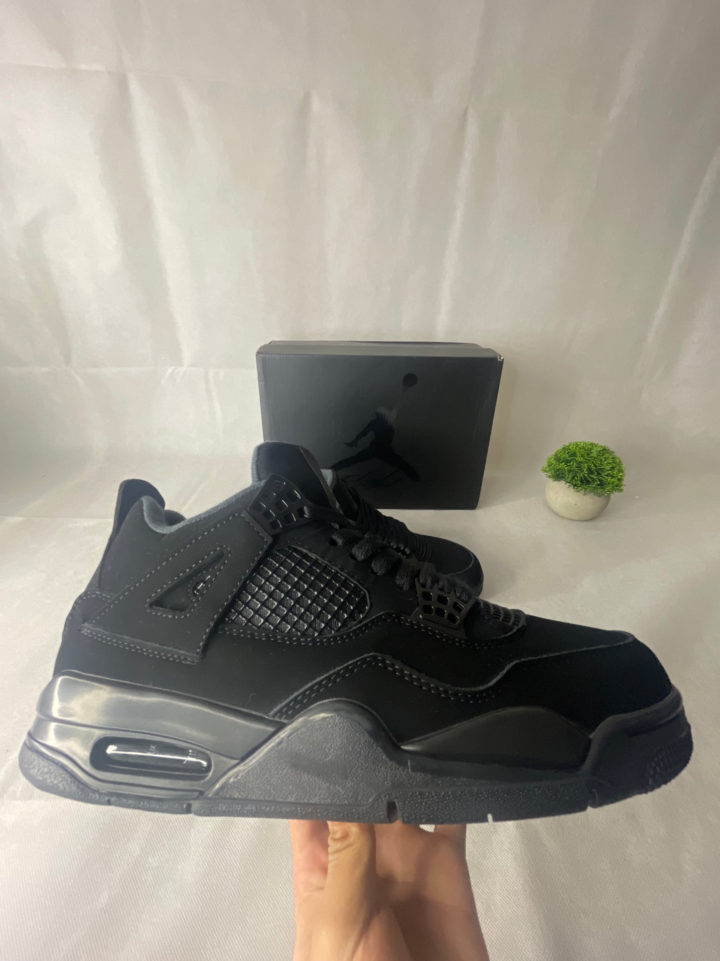 Jordan 4  Black Cats